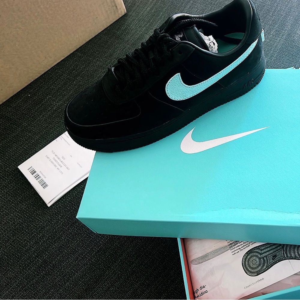 Tiffany nike shoes